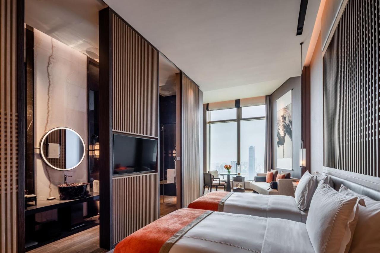 Jumeirah Guangzhou-Complimentary Shuttle Bus To Canton Fair Complex エクステリア 写真