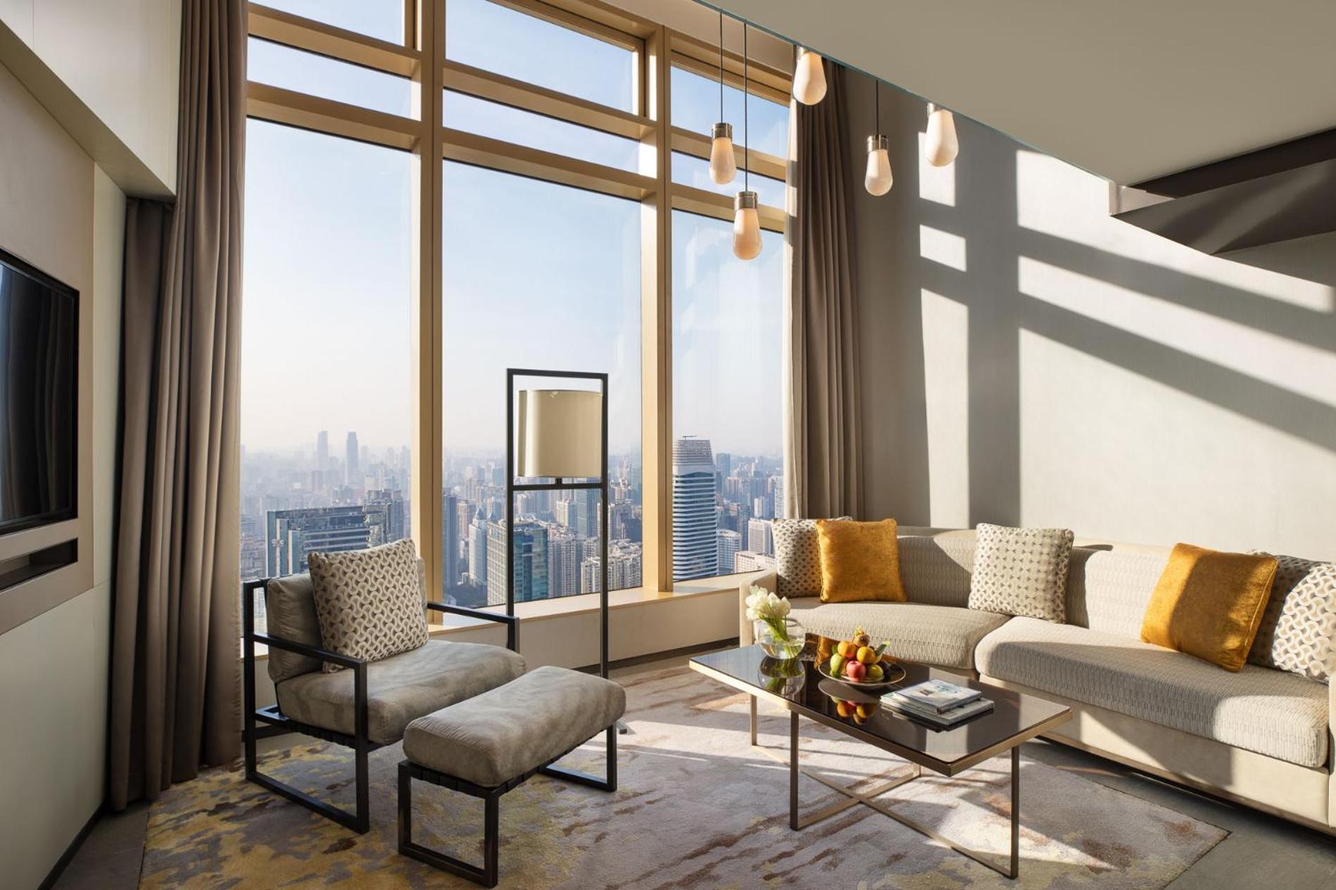 Jumeirah Guangzhou-Complimentary Shuttle Bus To Canton Fair Complex エクステリア 写真