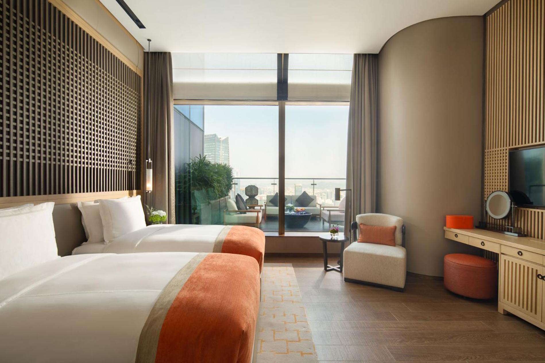 Jumeirah Guangzhou-Complimentary Shuttle Bus To Canton Fair Complex エクステリア 写真