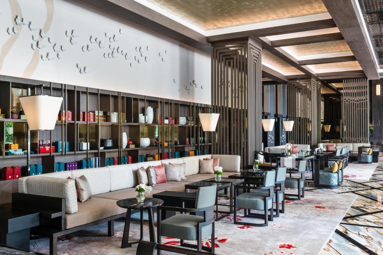 Jumeirah Guangzhou-Complimentary Shuttle Bus To Canton Fair Complex エクステリア 写真